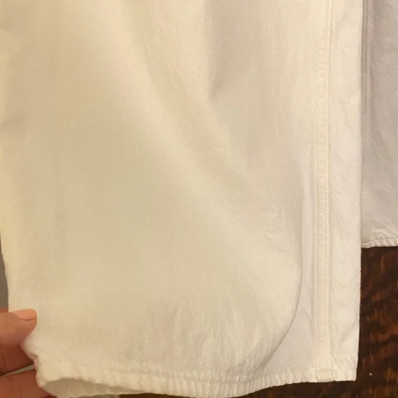 Abercrombie & Fitch White Buttoned Pants - Picture 5 of 6